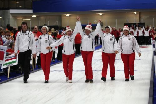 Die österreichischen Seniorinnen holen Silber bei der WM in Fredericton (CAN)